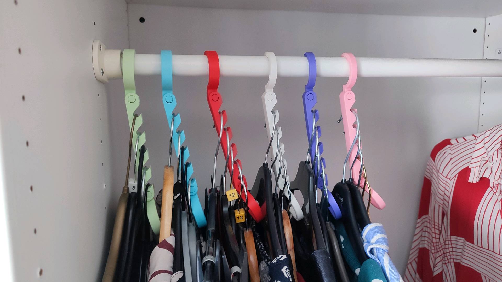 Magic Clothes Hanger | علاقة الملابس السحرية 6